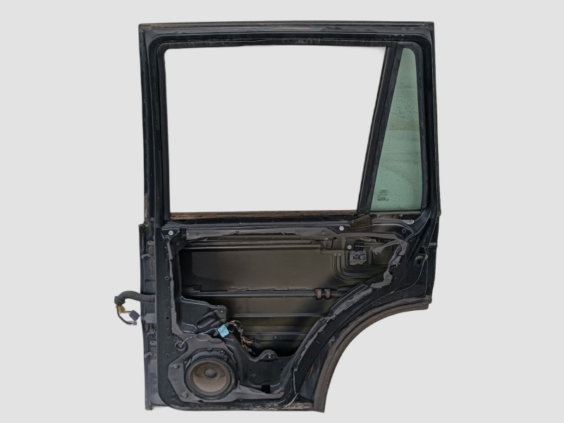 Recambio de puerta trasera derecha para land rover range rover (lp) vogue (160kw) referencia OEM IAM   