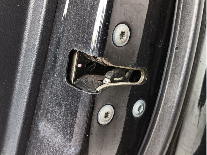 Recambio de puerta delantera derecha para renault koleos 2.0 dci diesel fap referencia OEM IAM COMPLETA  