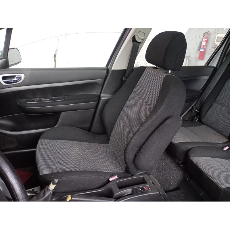 Recambio de asiento delantero derecho para peugeot 307 sw (3h) 2.0 hdi 90 referencia OEM IAM 0  