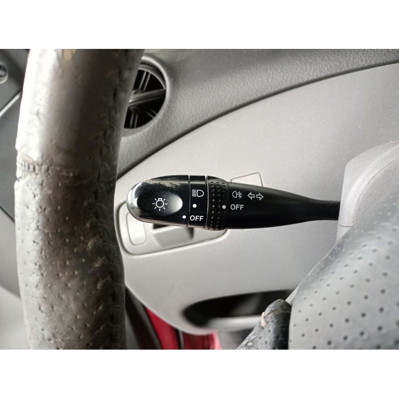 Recambio de mando intermitentes para toyota yaris (_p1_) 1.4 d-4d (nlp10_) referencia OEM IAM   