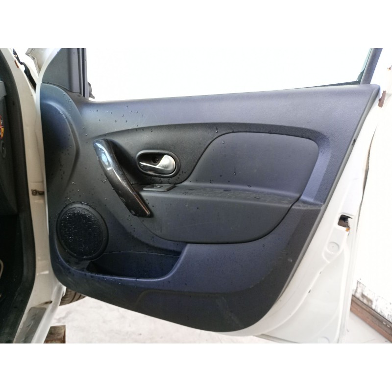 Recambio de guarnecido puerta delantera derecha para dacia sandero ii tce 90 (b8m1, b8ma) referencia OEM IAM   