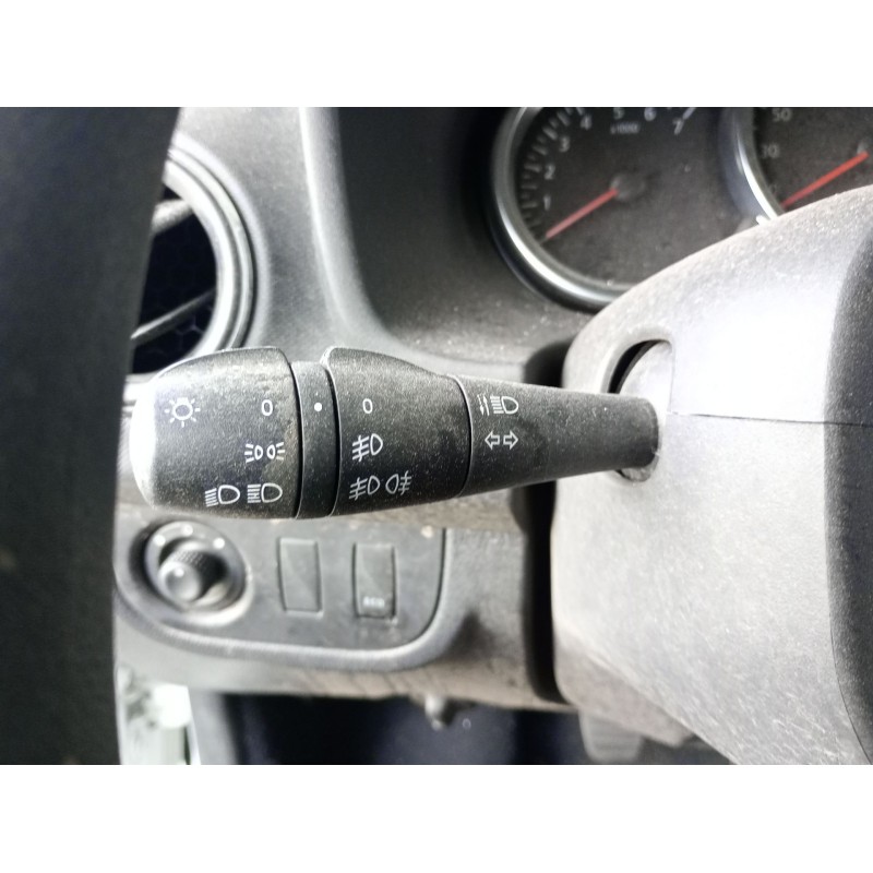 Recambio de mando luces para dacia sandero ii tce 90 (b8m1, b8ma) referencia OEM IAM   