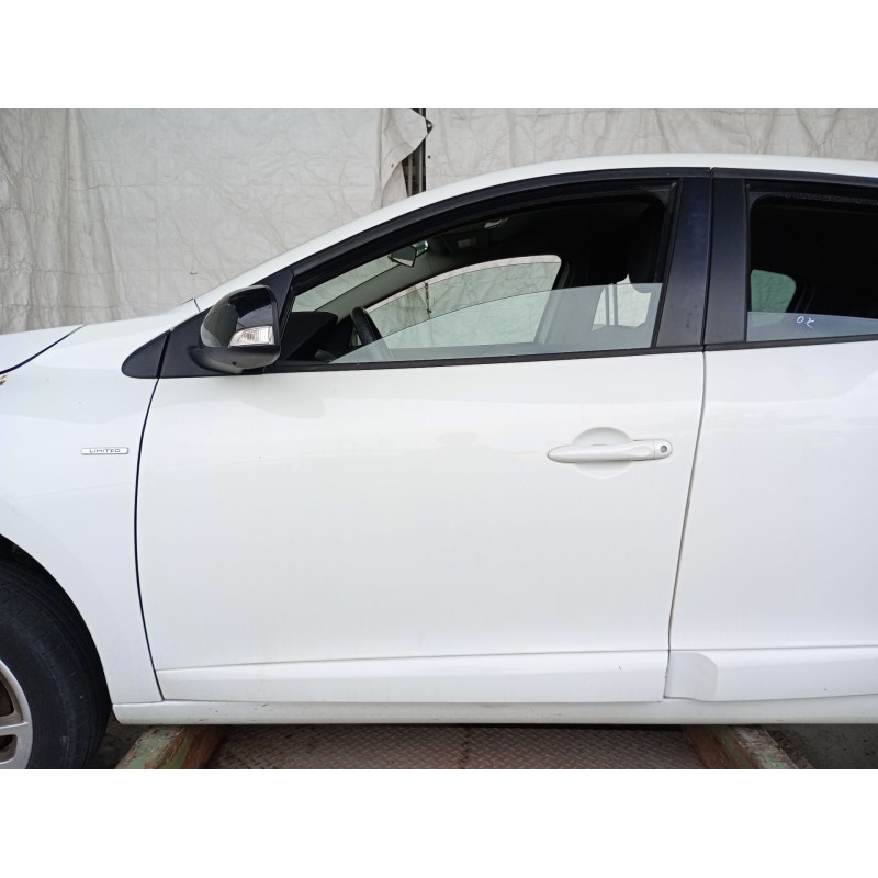 Recambio de puerta delantera izquierda para renault megane iii hatchback (bz0/1_, b3_) 1.2 tce (bz2b, bz11) referencia OEM IAM  
