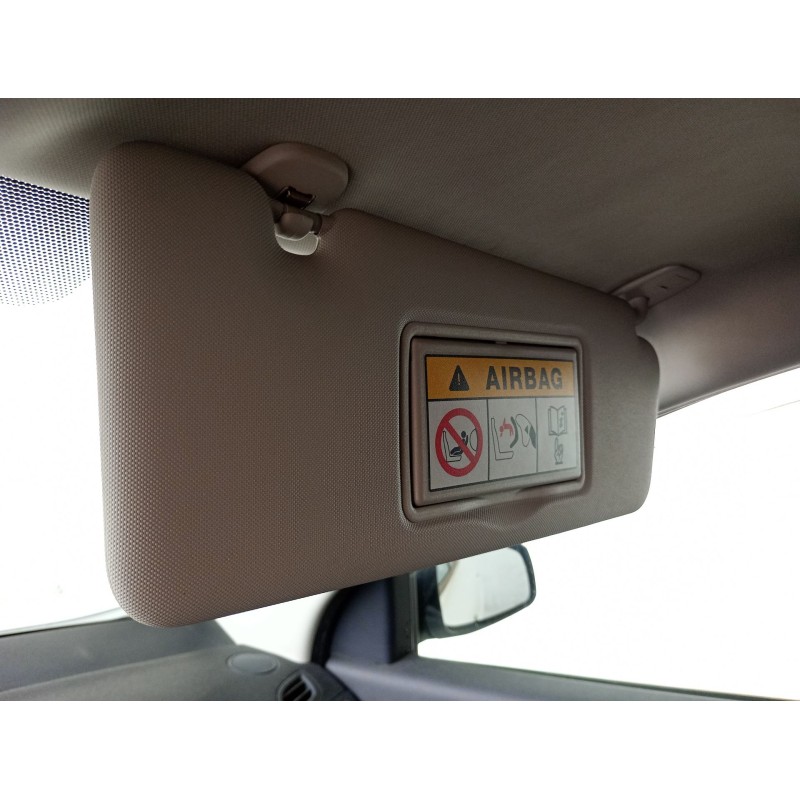 Recambio de parasol derecho para renault megane iii hatchback (bz0/1_, b3_) 1.2 tce (bz2b, bz11) referencia OEM IAM   