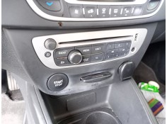 Recambio de sistema audio / radio cd para renault megane iii hatchback (bz0/1_, b3_) 1.2 tce (bz2b, bz11) referencia OEM IAM    2