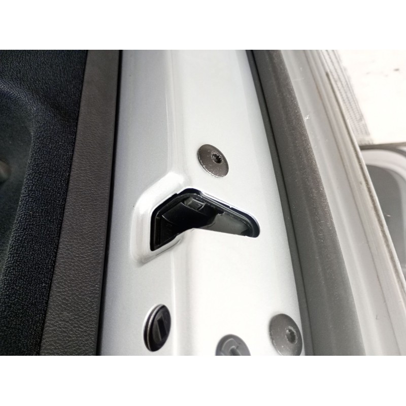 Recambio de cerradura puerta trasera izquierda para volkswagen passat b6 (3c2) 2.0 tdi 16v 4motion referencia OEM IAM   