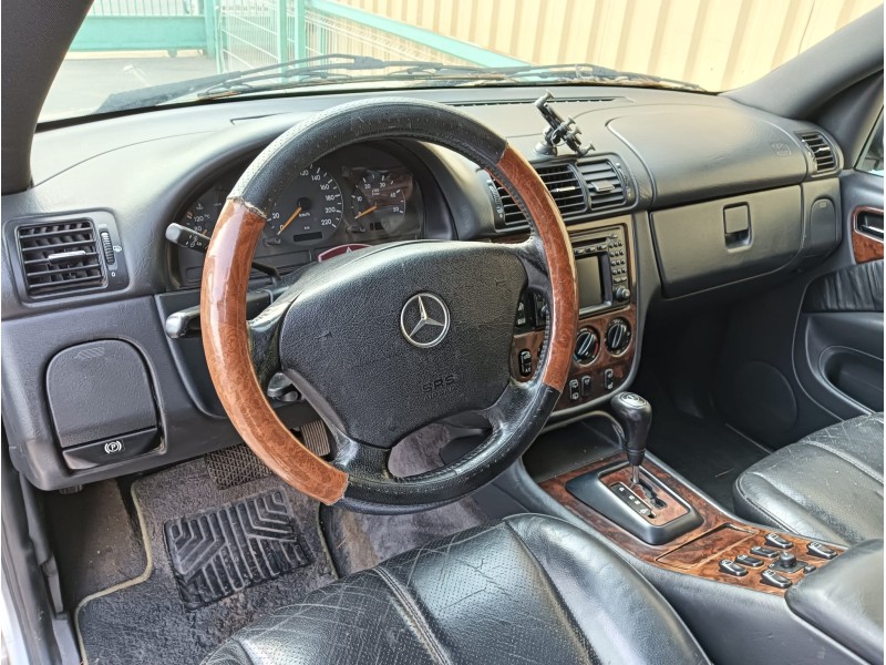 mercedes-benz clase m (w163) del año 2000