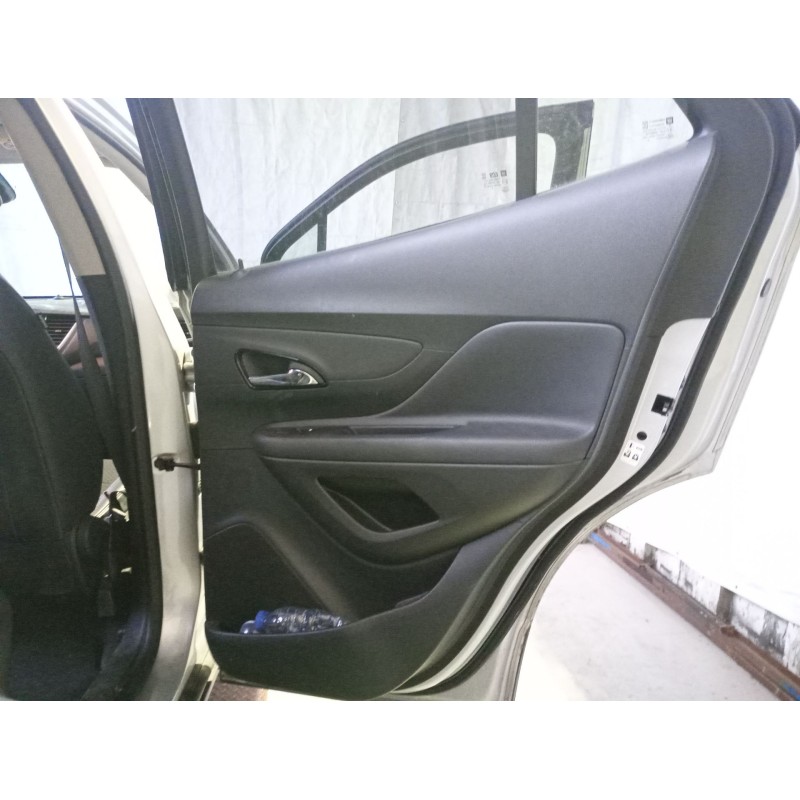 Recambio de guarnecido puerta trasera derecha para opel mokka / mokka x (j13) 1.4 (_76) referencia OEM IAM   