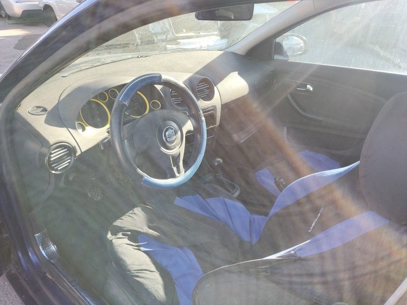 seat ibiza iii (6l1) del año 2003