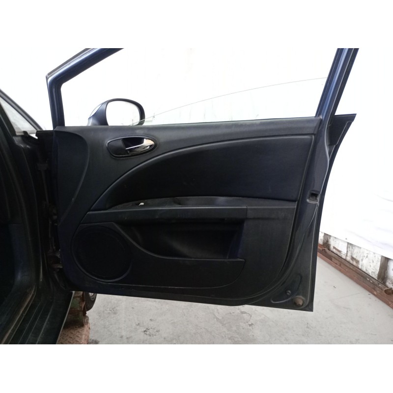 Recambio de guarnecido puerta delantera derecha para seat leon (1p1) 2.0 tdi 16v referencia OEM IAM   