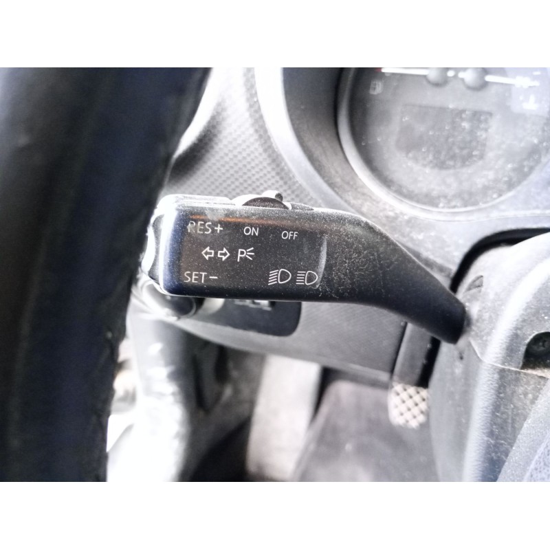 Recambio de mando intermitentes para seat leon (1p1) 2.0 tdi 16v referencia OEM IAM   