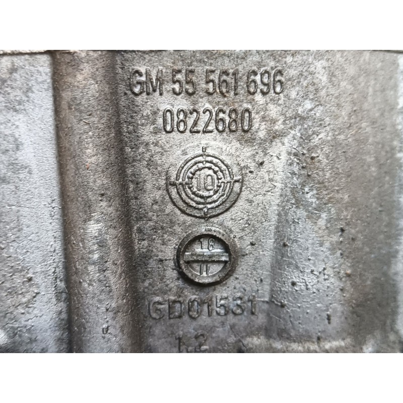 Recambio de caja cambios para opel insignia berlina cosmo referencia OEM IAM F40 F40 55568685