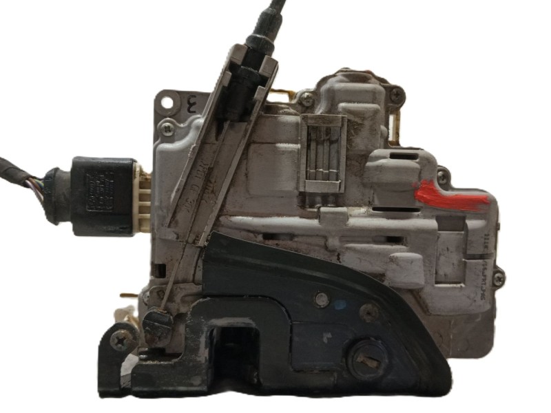 Recambio de cerradura puerta trasera derecha para seat leon (1p1) 1.9 tdi referencia OEM IAM 0  