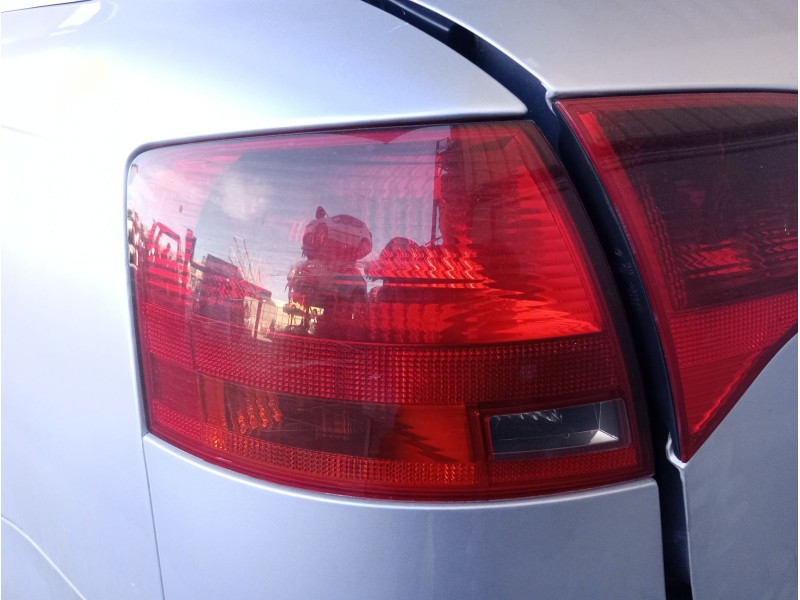 Recambio de piloto trasero izquierdo para audi a4 b7 avant (8ed) 2.0 tdi referencia OEM IAM   