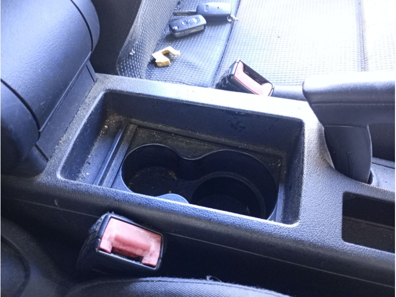 Recambio de enganche cinturon delantero izquierdo para audi a3 (8p1) 2.0 tdi 16v referencia OEM IAM   