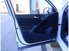 Recambio de guarnecido puerta delantera izquierda para volkswagen tiguan (5n_) 2.0 tdi referencia OEM IAM   