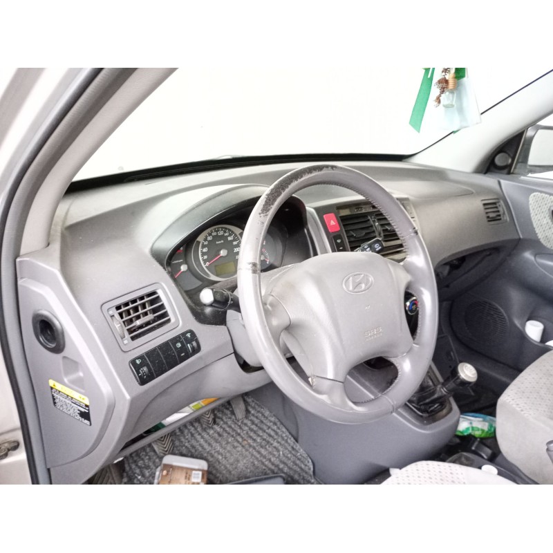 Recambio de salpicadero para hyundai tucson (jm) 2.0 referencia OEM IAM   