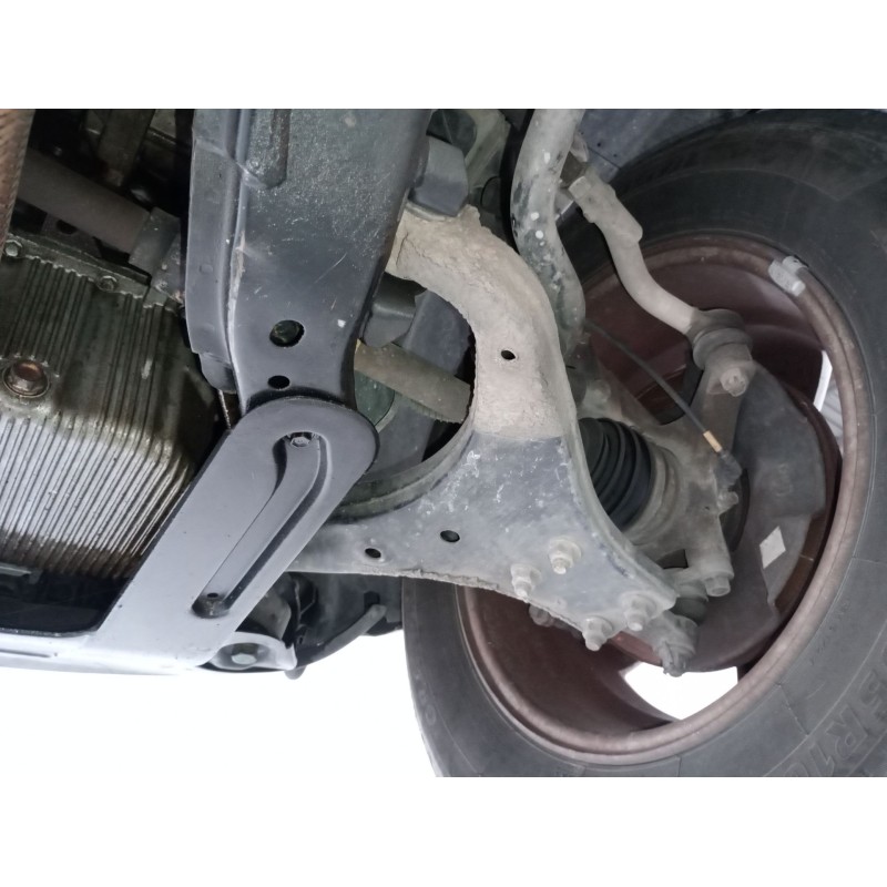 Recambio de brazo suspension inferior delantero derecho para hyundai tucson (jm) 2.0 referencia OEM IAM   