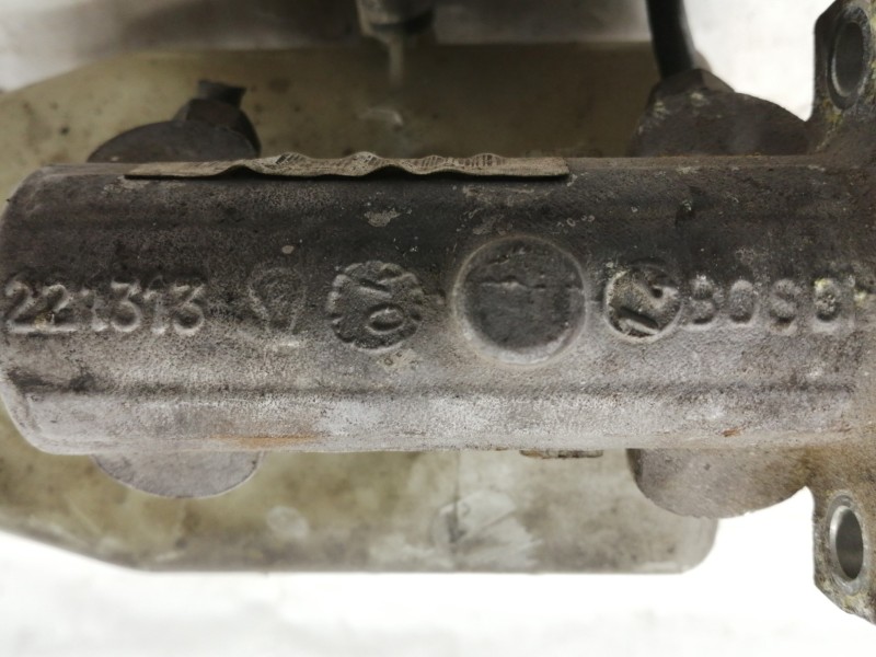 Recambio de bomba freno para ford transit combi ´06 ft 350 largo referencia OEM IAM 221313  