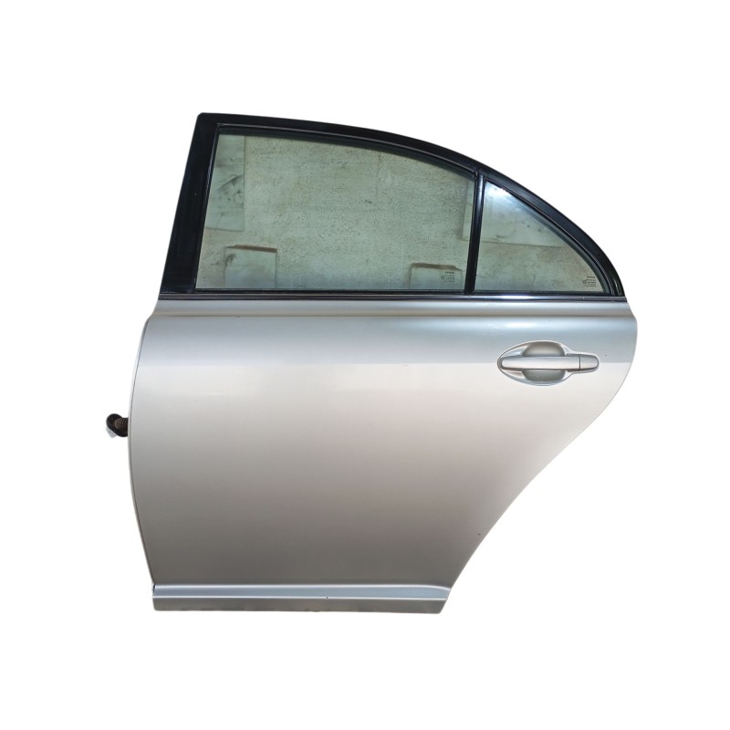 Recambio de puerta trasera izquierda para toyota avensis (_t25_) 2.0 d-4d (cdt250_) referencia OEM IAM 6700405110  