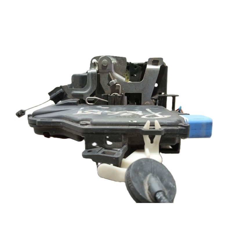 Recambio de cerradura puerta trasera izquierda para volkswagen jetta (1k2) trendline referencia OEM IAM 7L0839015D  