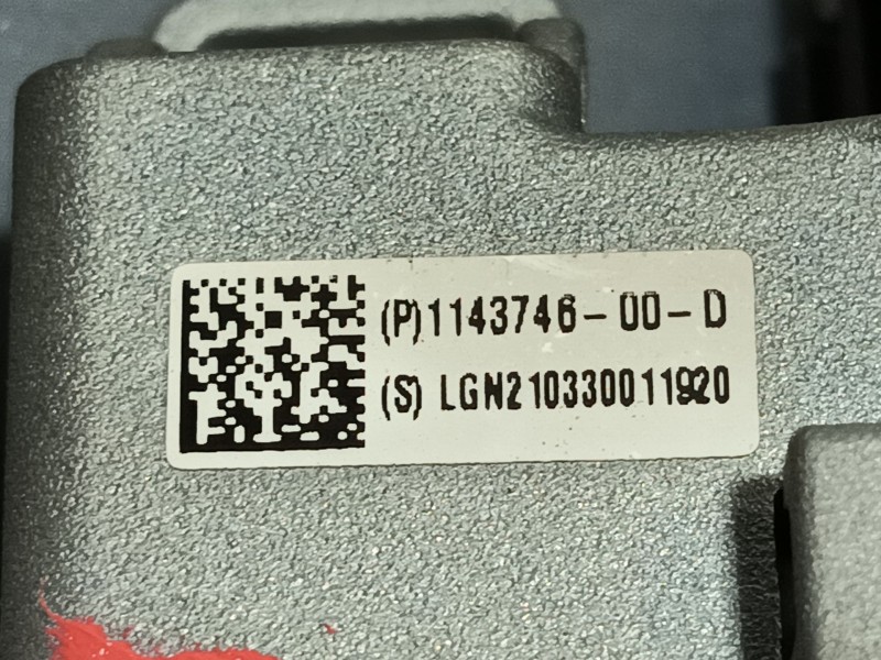Recambio de modulo electronico para tesla model 3 (5yj3) ev awd referencia OEM IAM 114374600D LGN210330011920 