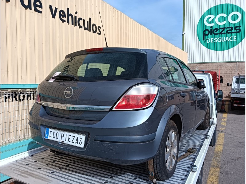 opel astra h (a04) del año 2005