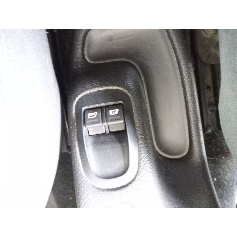 Recambio de mando elevalunas delantero derecho para peugeot 206 hatchback (2a/c) 1.4 i referencia OEM IAM   