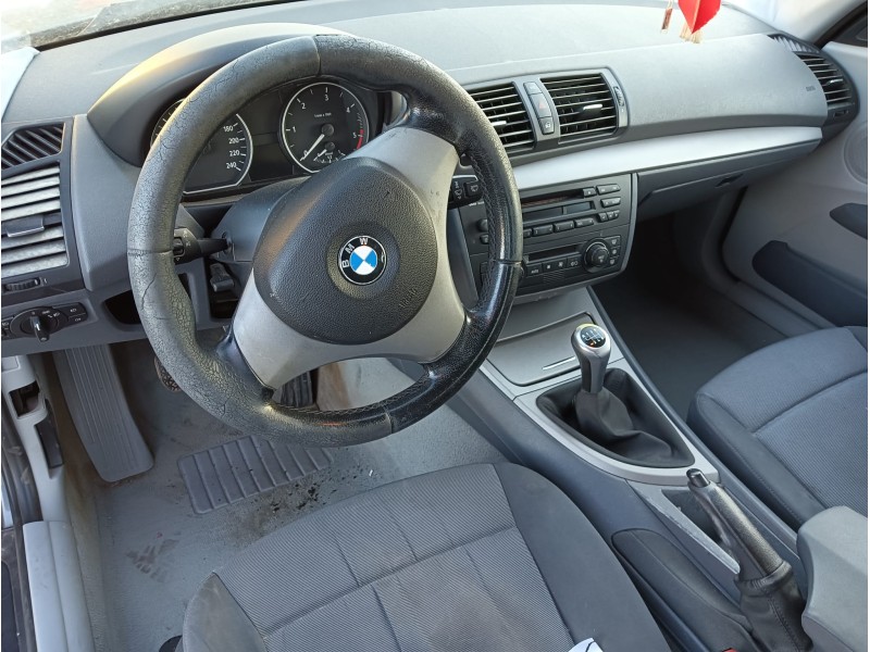 bmw 1 (e87) del año 2005