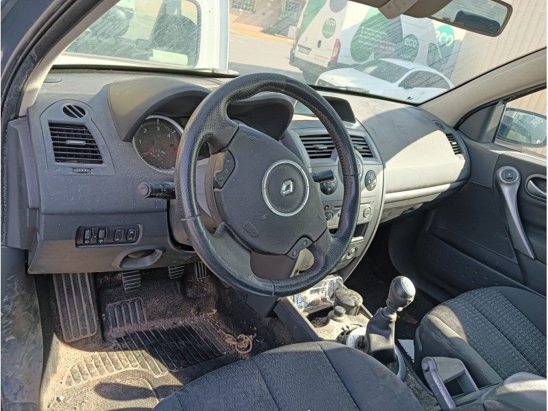 renault megane ii sedán (lm0/1_) del año 2006
