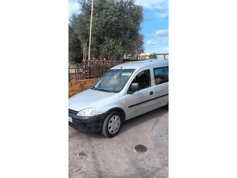 opel combo tour del año 2010