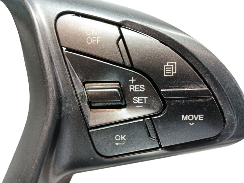 Recambio de mando multifuncion para ssangyong tivoli grand 1.2 t-gdi referencia OEM IAM   