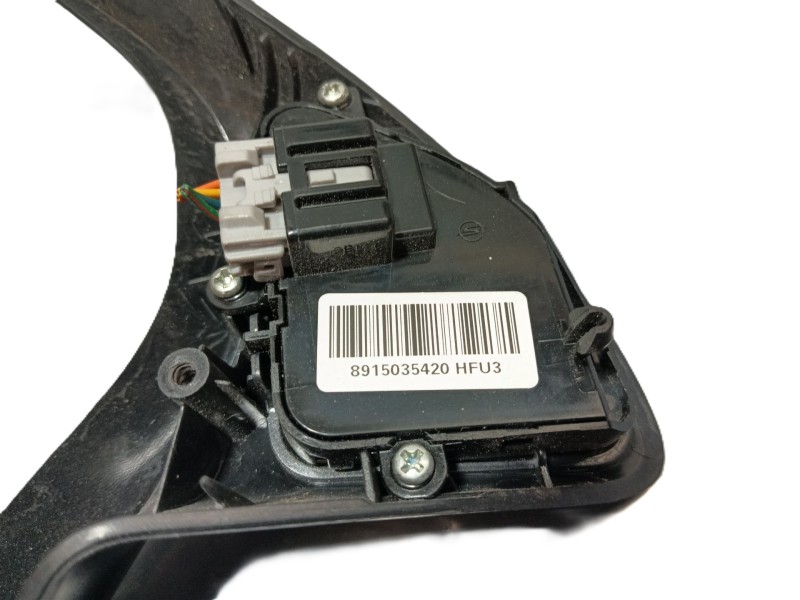 Recambio de mando multifuncion para ssangyong tivoli grand 1.2 t-gdi referencia OEM IAM   