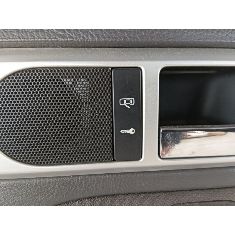 Recambio de puerta trasera derecha para volkswagen touareg (7la, 7l6, 7l7) 2.5 r5 tdi referencia OEM IAM COMPLETA  