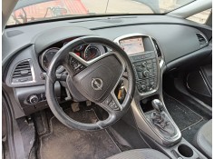 opel astra h sedán (a04) del año 2011 2