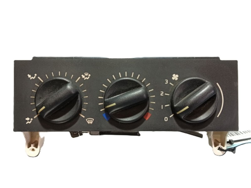 Recambio de mando calefaccion / aire acondicionado para renault master ii furgoneta (fd) 2.5 dci 120 referencia OEM IAM   