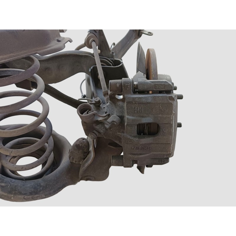 Recambio de puente trasero para ford c-max titanium referencia OEM IAM  CON MECANICA TRASERA DISCO 5 TORNILLOS 