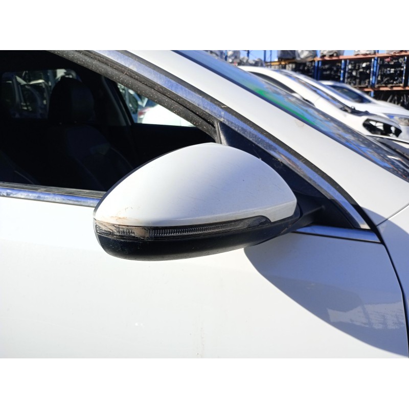Recambio de retrovisor derecho para kia ceed tourer (cd) 1.0 t-gdi referencia OEM IAM 77003J7200  