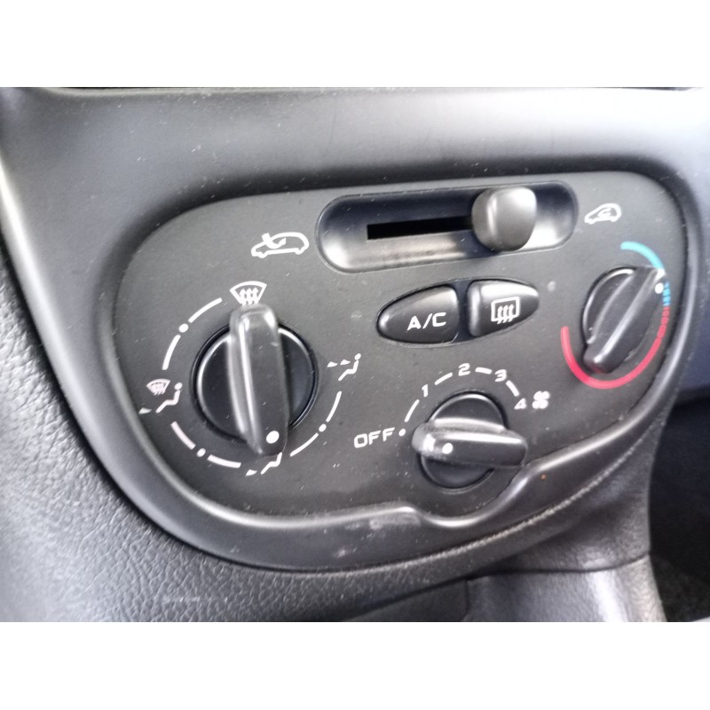 Recambio de mando calefaccion / aire acondicionado para peugeot 206 hatchback (2a/c) 1.4 i referencia OEM IAM   