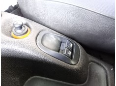 Recambio de mando elevalunas delantero izquierdo para peugeot 206 hatchback (2a/c) 1.4 i referencia OEM IAM   