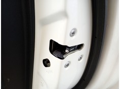 Recambio de cerradura puerta trasera derecha para nissan juke (f15) 1.2 dig-t referencia OEM IAM    2