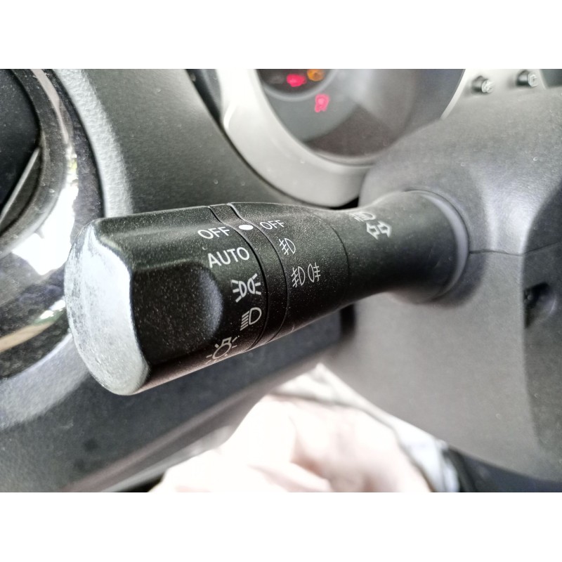 Recambio de mando intermitentes para nissan juke (f15) 1.2 dig-t referencia OEM IAM   