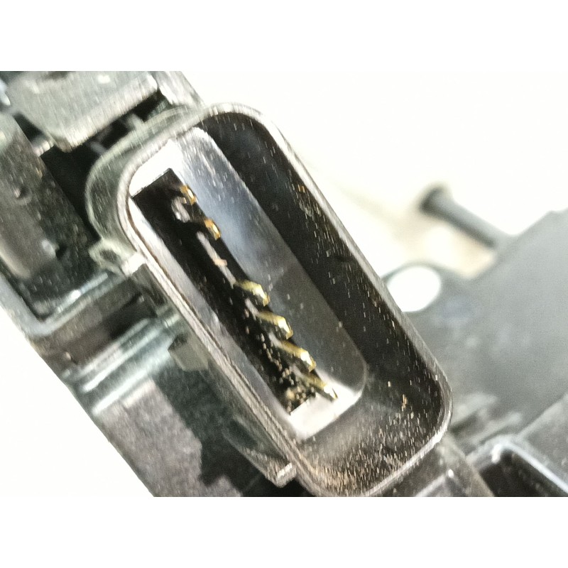 Recambio de cerradura puerta delantera izquierda para ssangyong tivoli grand 1.2 t-gdi referencia OEM IAM   