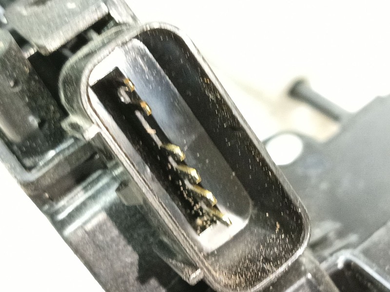 Recambio de cerradura puerta delantera izquierda para ssangyong tivoli grand 1.2 t-gdi referencia OEM IAM   