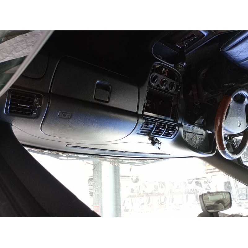 Recambio de salpicadero para mercedes-benz clase m (w163) ml 270 cdi (163.113) referencia OEM IAM   