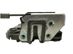 Recambio de cerradura puerta trasera derecha para ssangyong tivoli grand 1.2 t-gdi referencia OEM IAM    2