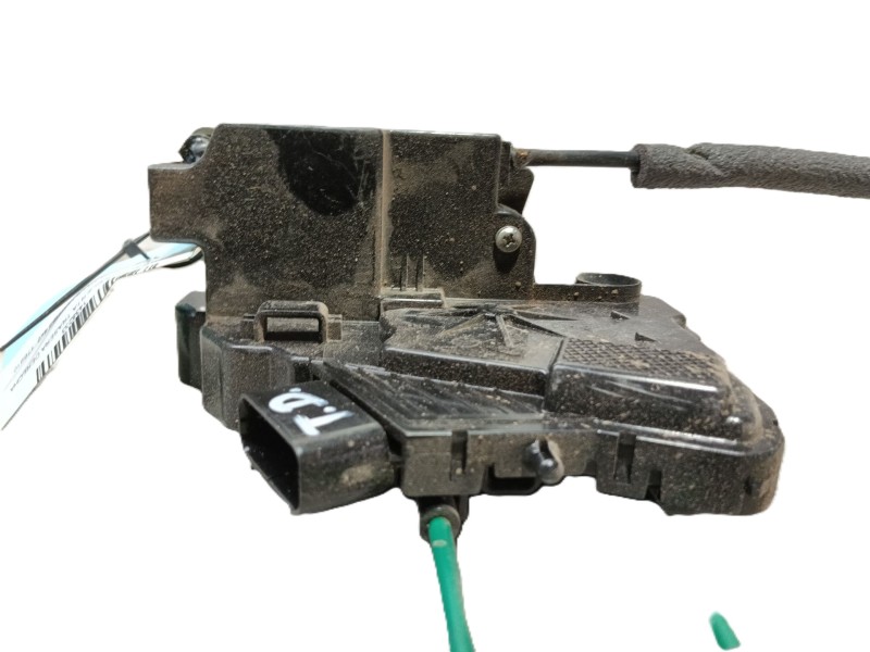 Recambio de cerradura puerta trasera derecha para ssangyong tivoli grand 1.2 t-gdi referencia OEM IAM   