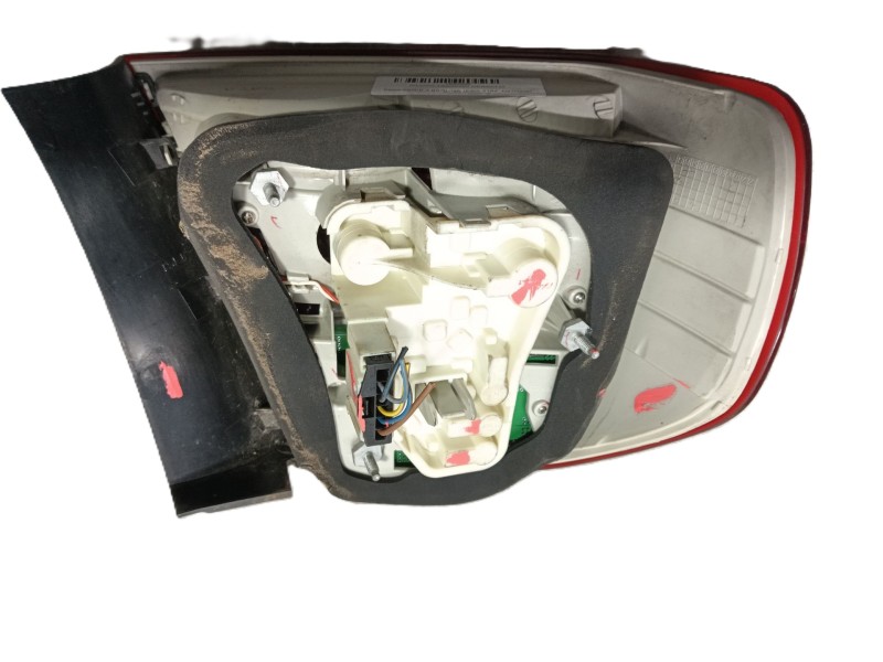 Recambio de piloto trasero derecho para bmw serie 3 berlina (e90) 318d referencia OEM IAM   