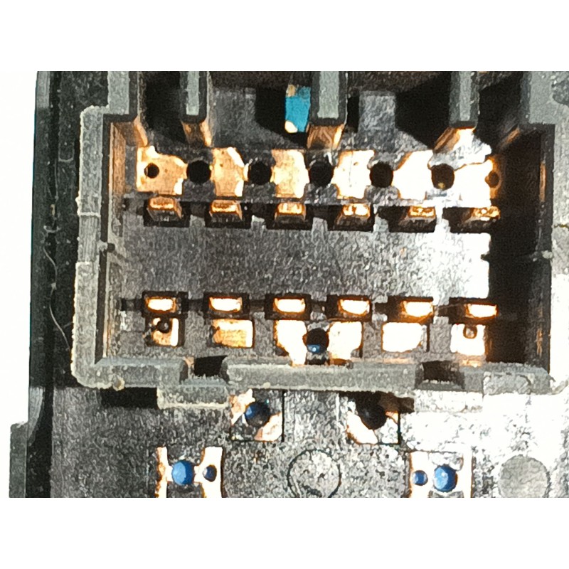 Recambio de mando retrovisor para ssangyong tivoli grand 1.2 t-gdi referencia OEM IAM   