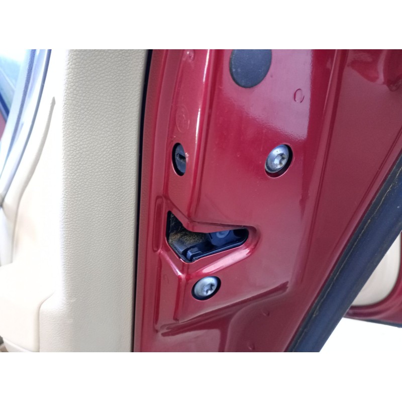 Recambio de cerradura puerta trasera derecha para skoda octavia ii (1z3) 2.0 tdi 16v referencia OEM IAM   